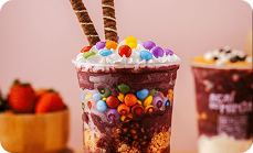 Copos de açaí